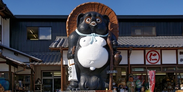 Shigaraki_tanuki.jpg