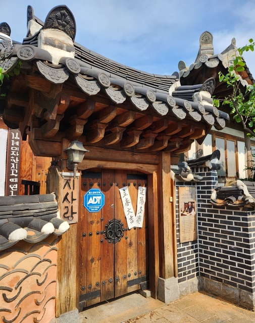 korea23may-101.jpg