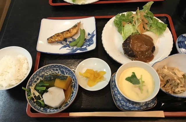 ryokan_gohan.jpg