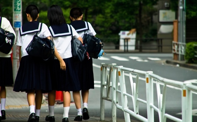 school_girl.jpg