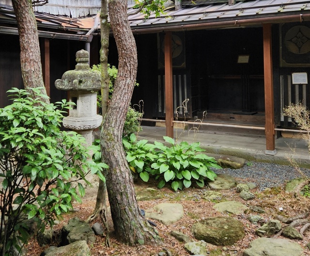shirakawa-go-66.jpg